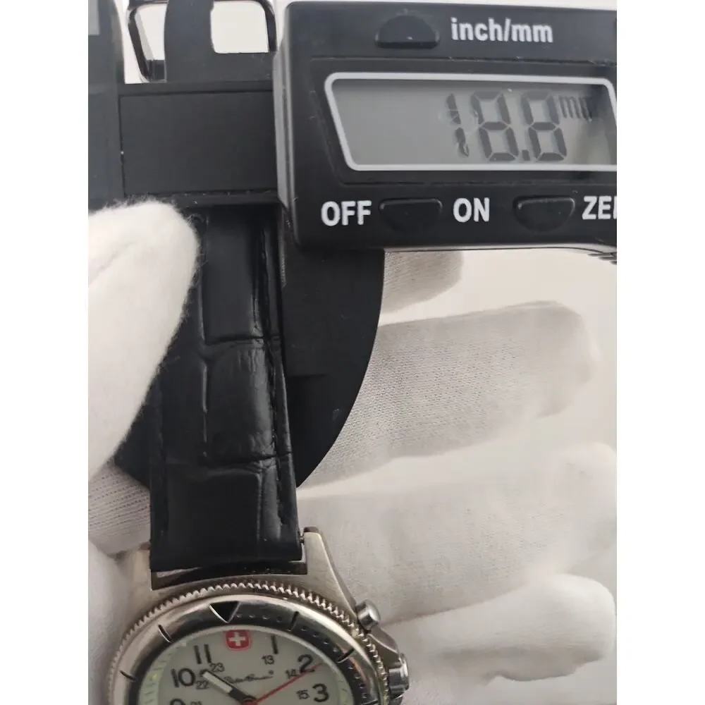 Vintage Mens Eddie Bauer Swiss Tritium Watch Backlight Leather New Band Runs
